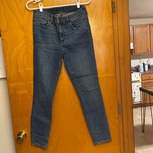 Ann Taylor Skinny crop jeans